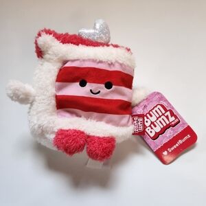 Bum Bumz SweetBumz Valentine Conway the Cake Slice Plush